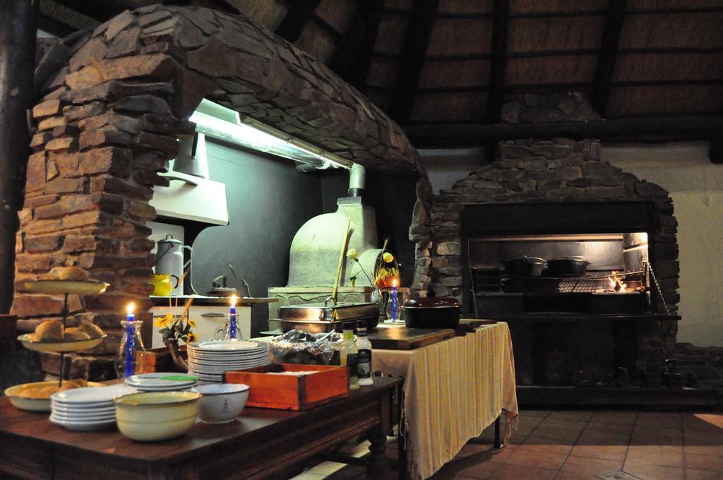 Obelix Guesthouse Luderitz Bagian luar foto